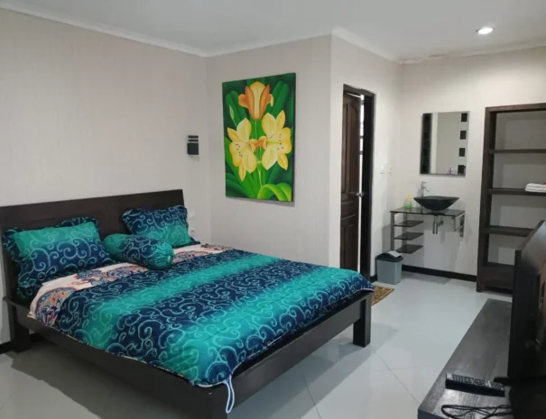 Standard Queen Room at Mika Homestay with air conditioning and Wi-Fi